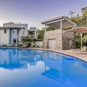 **** Aparthotel Coolum At The Australia